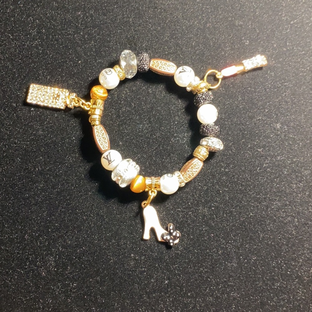 Custom designed Bracelets. - Picture 4 of 7